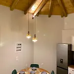Oneiropetra Luxury House