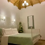 Oneiropetra Luxury House Holiday home *