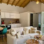 Holiday home Oneiropetra Luxury House Argalasti