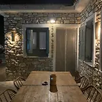 Holiday home Oneiropetra Luxury House Argalasti
