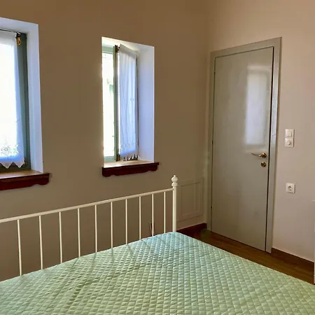 Oneiropetra Luxury House * Αργαλαστή