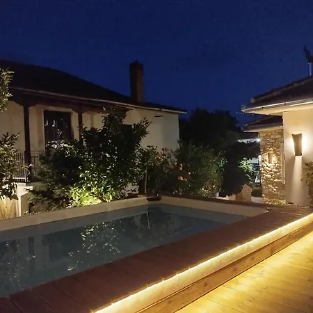 Oneiropetra Luxury House بيت للعطل
