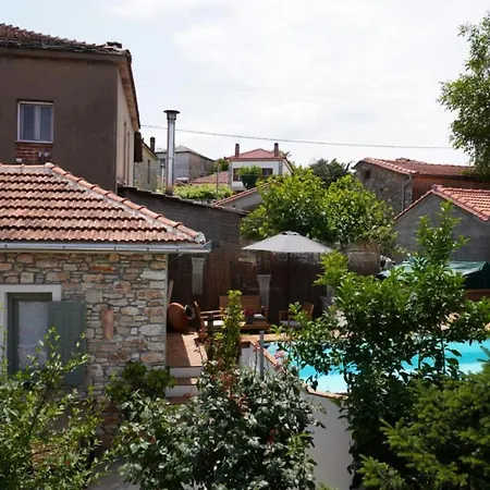 بيت للعطل Oneiropetra Luxury House *