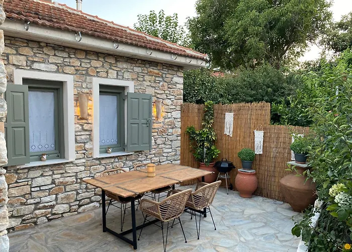 Holiday home Oneiropetra Luxury House Argalasti